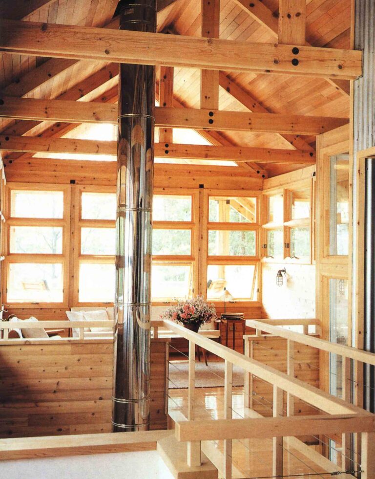 Instalación de un aire acondicionado en una casa con estructura de madera